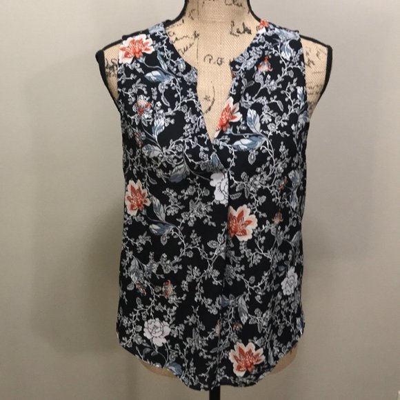 {LOFT} Floral Gathered V Sleeveless Knit top - Picture 2 of 6